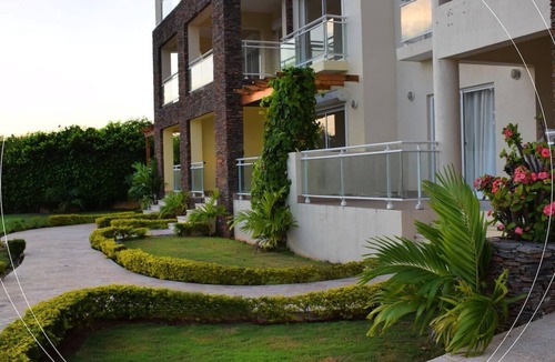 Residencial ROMANA Condo | Wonderful penthouse with pool and sea view