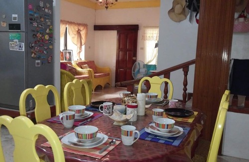 Olongapo House | Yellow HOUSE Vacation Rental