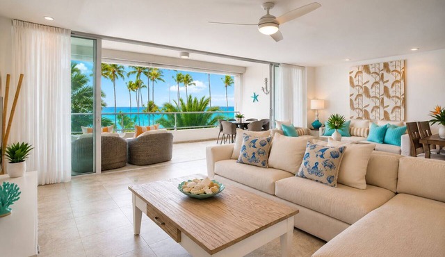 200 M^2| Beachfront| FullKitchen and Fast Wifi