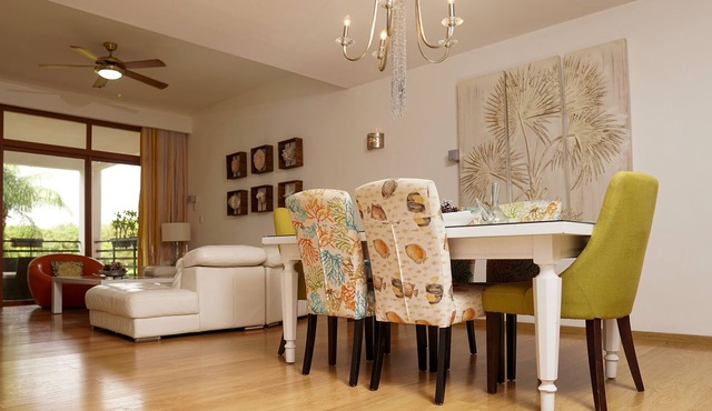 24. Magnificent Penthouse overlooking the golf course