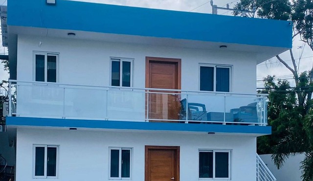 2BR/2BA getaway – Guest-friendly, relax by the pool