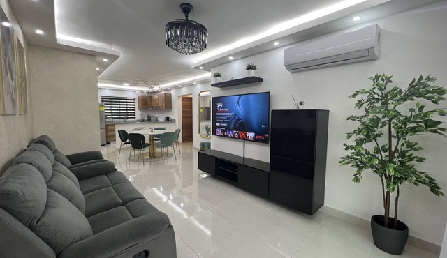 3.5 BR⭐️WIFI ⭐️NETFLIX⭐️10Min US EMBASSY📍SD 🇩🇴