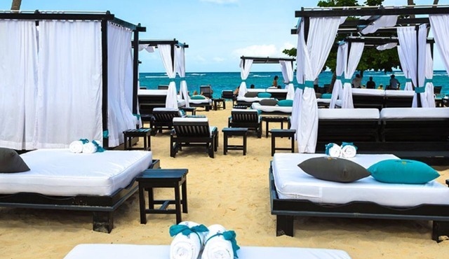 3-Bdrm Villa with VIP BRACELETS nMANDATORY ALL- INCLUSIVE RESORT