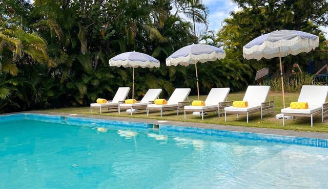 3 min from minitas beach and direct access to the golf camp.