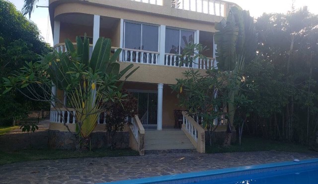 4 Bedroom Villa, private pool, security, ocean view