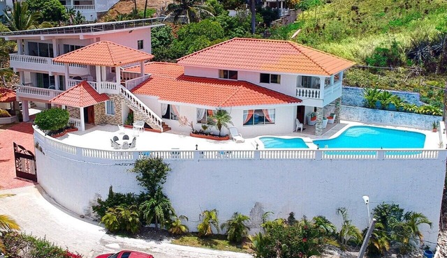 7BR Cofresi Villa Private Pool Sleeps Large Groups Near Beach