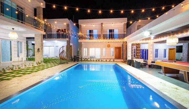 8BR Private Villa in Sosúa - 2 mins from Nightlife