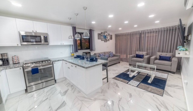 Ala Wishes Luxury Condo