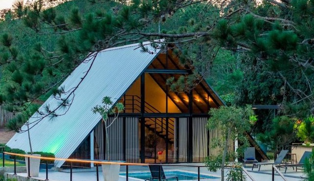 Alpine River Cabin with direct access to the river
