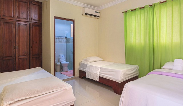 Apartamento familiar de 1 dormitorio con balcón a 15 minutos del aeropuerto.