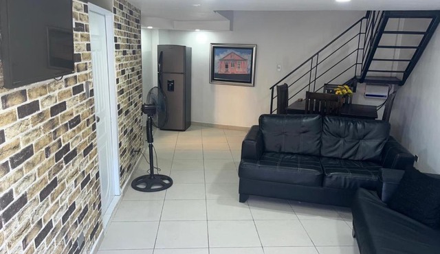APARTAMENTO ZONA COLONIAL