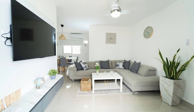 Apartment 5 minutes from the airport and 10 minutes from Boca Chica beach.