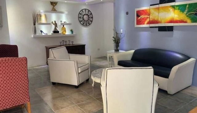 Apt 104. Charming apartment with pool and all amenities in Baní.