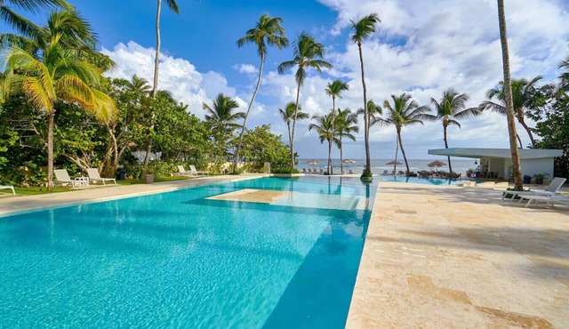 Aquarella Caribbean Blue Summer Special GateAway