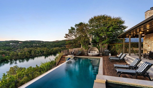 AquaZen: Infinity Pool+Spa Overlooking Lake Austin in Austin
