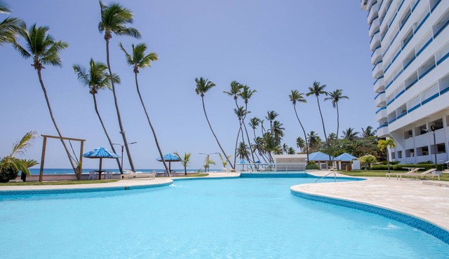Attractive & Elegant Ocean View Apartment in Juan Dolio - Pool & Garden
