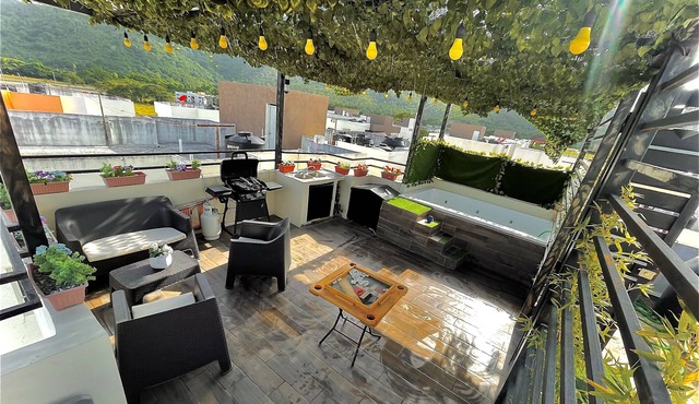 BD Luxury Apt with private JACUZZI,BBQ AND TERRAZA