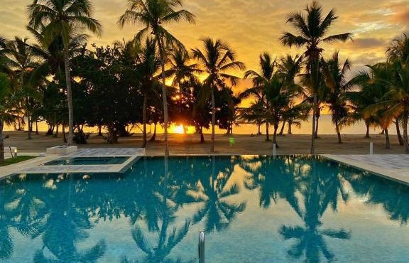 Beach front and golf paradise. Playa Nueva Romana
