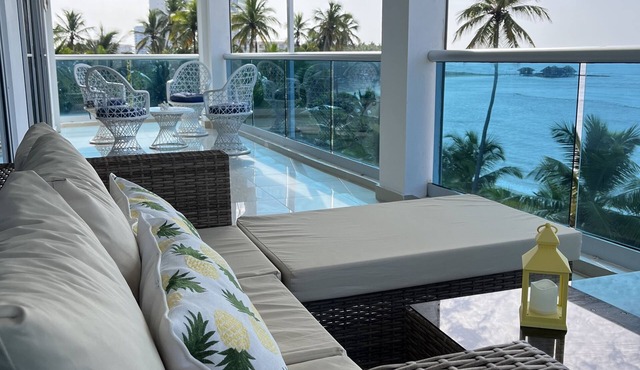 Beach front apartment with spectacular views.