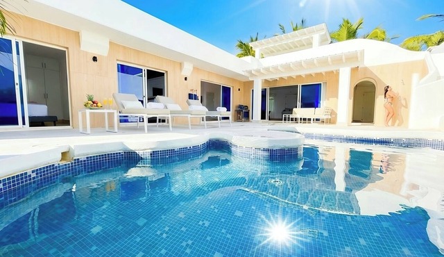 Beach Villa Coral | Private Pool, BBQ and Maid | 3BR