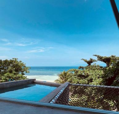 Beachfront Villa with Private Pool on 1,5 km Lambug Beach, Kawasan Falls 10 Min, Badian Moalboal - The Verge Cebu