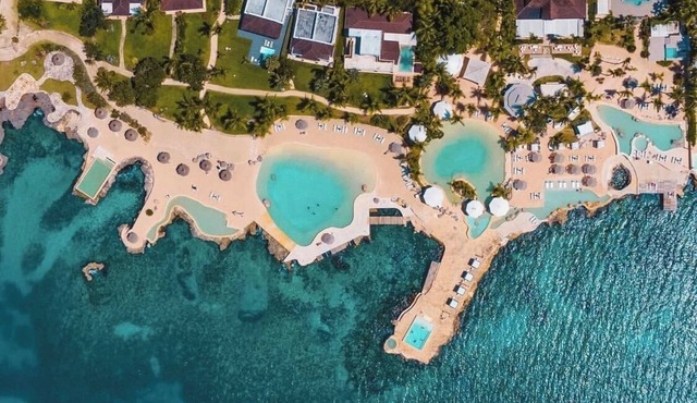Beautiful Apartment at Tracadero Beach Resort