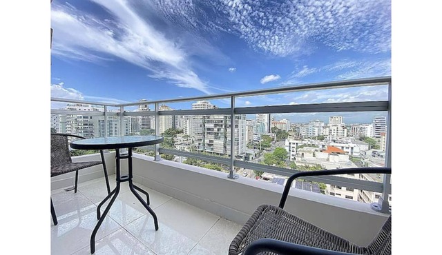 Beautiful central apartment, 1 BR, Pool, Gym, BBQ