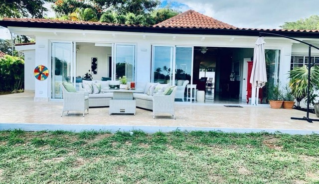 Beautiful Golf villa retreat, Casa de Campo, located on the Links Golf course