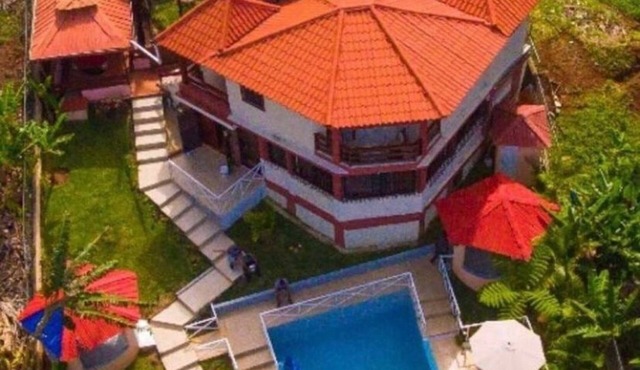 beautiful old villa to spend time with the family