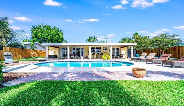 Beautiful & Waterfront , Gorgeous Intercostal Home in Pompano Beach