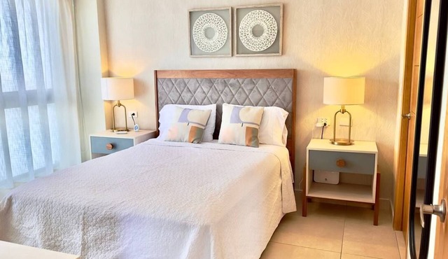 Bello Apartamento en Evaristo Morales, 1 BR