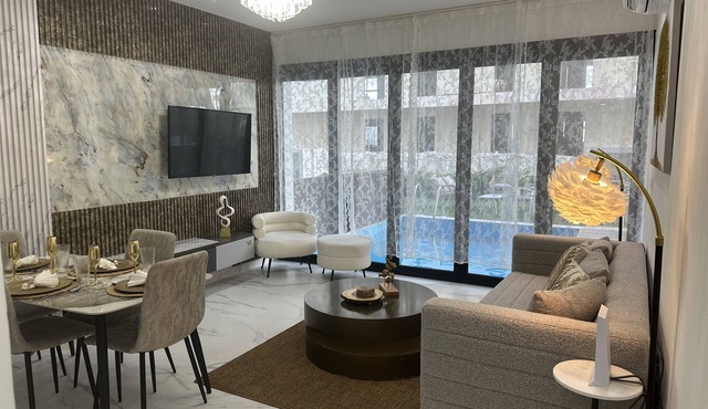 Bello Apartamento con Piscina Privada en Cap. Cana