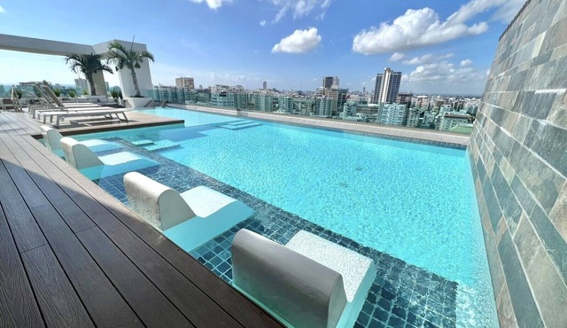Brand New luxury Apartment 1Bedroom -1 1/2 Baths