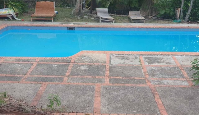 Casa con Piscina y Jacuzzi, Amplia en Arroyo Hondo