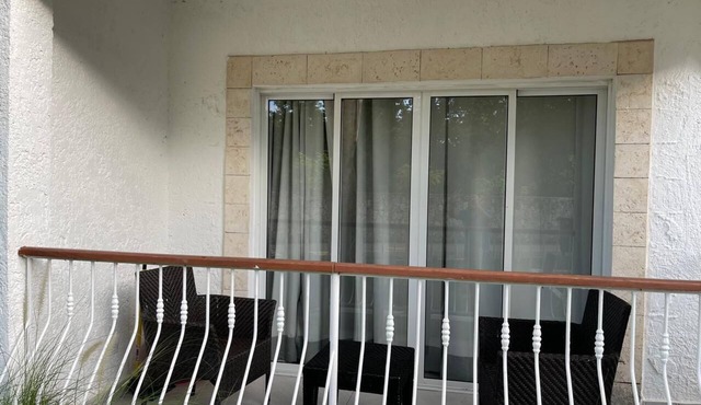 Charming 1-bedroom apartment with AC and WiFi in welcoming Dominicus