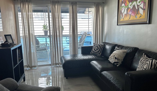 Charming 3-bedroom apartment with WiFi, AC and a picuzzy in Santo Domingo Oeste.