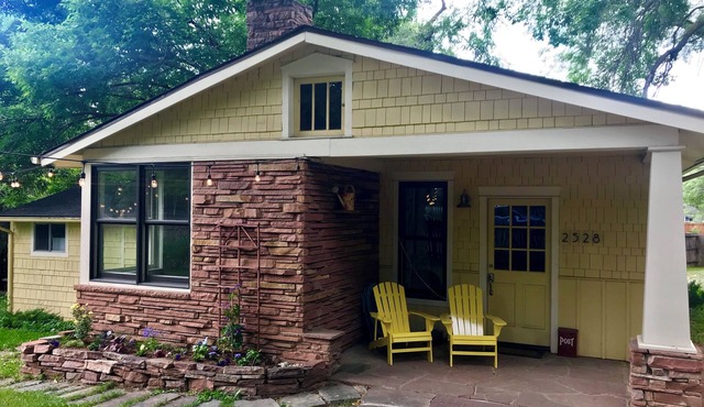 Charming Craftsman 2-bedroom bungalow, downtown but private in Boulder