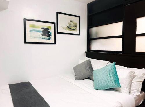 Citispace 1BR Condotel Suite at Ridgewood Towers Near BGC Airport #RW12A