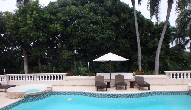 Come relax at one of the Caribbeans most lavish all inclusive resort!