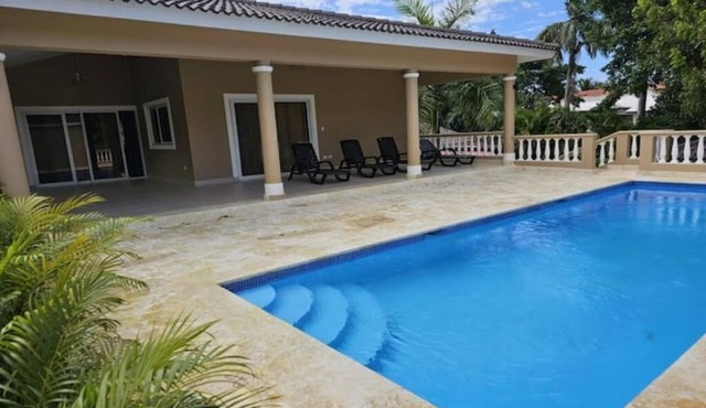 Covered Patio, Private Pool, 2 Bed, 2 Bath