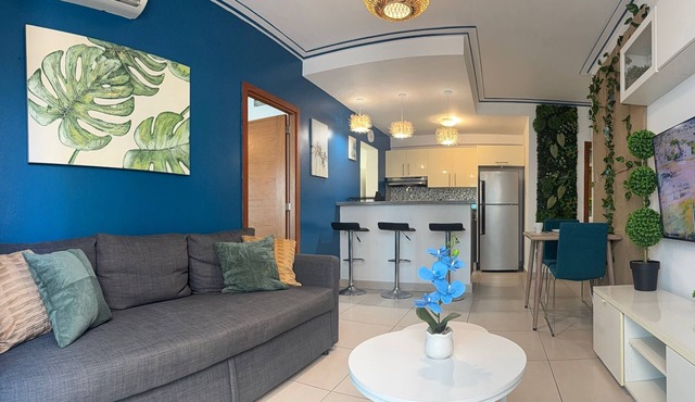 Cozy 1-bedroom apartment in charming area of Piantini in Santo Domingo with AC,