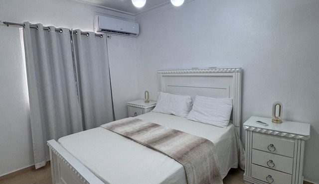 Cozy 1BR Apartment Great Location