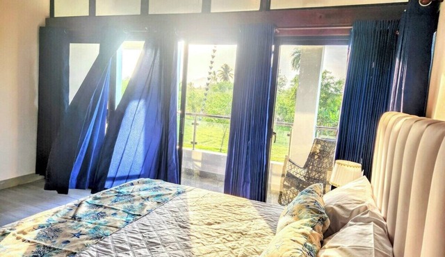 Cozy 2-bedroom apartment in lovely Sabaneta with WiFi, AC