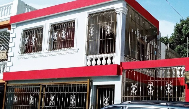 Cozy Apartment 2 Bedrooms 18 min From Airport and 25 From Beach