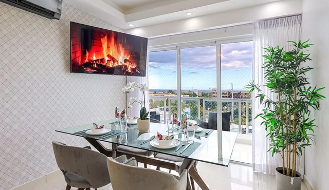 Cozy City Center 2BD Condo,