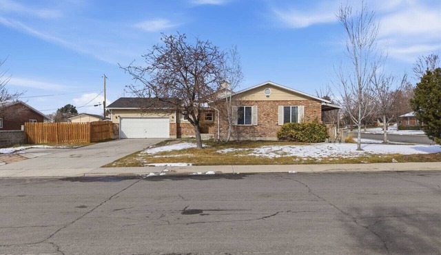 Cozy Orem House | Playground | Game Rm | Bunk Rm in Orem