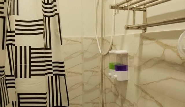 Cozy studio with AC in a fantastic Olongapo City location