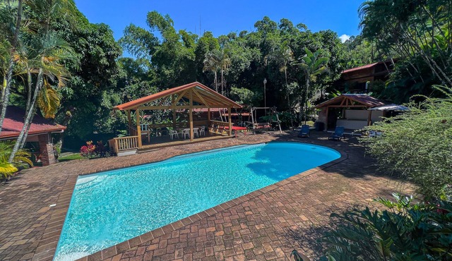 Cozy Treehouse El Salto