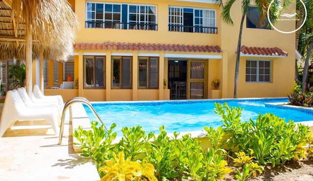 E101 Apartment in Punta Cana on the beach/pool