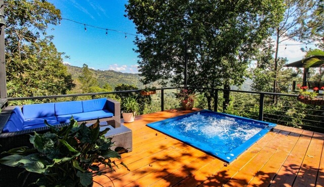 El Sueño Chalet, Quintas del Bosque, Jarabacoa! Stunning Mountain Views!